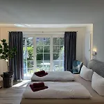 Gaestehaus-w-2 * Prerow